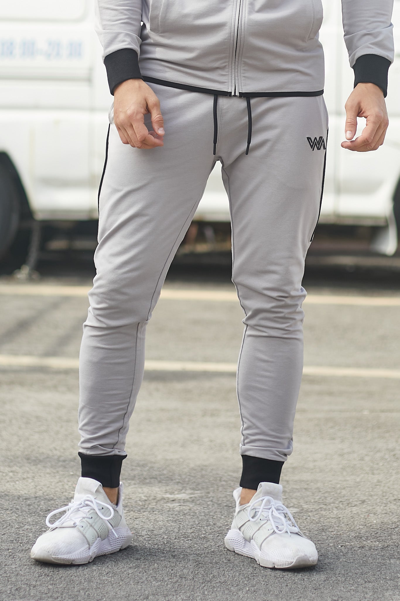 CONTOUR JOGGER (GREY)